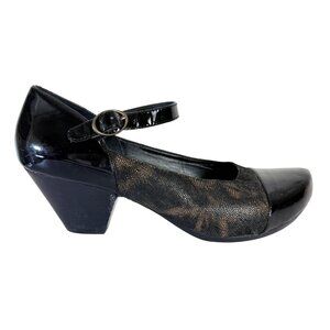 Dansko Womens Mary Jane Shoes Black Patent Leather Animal Print Size 38 US 7.5